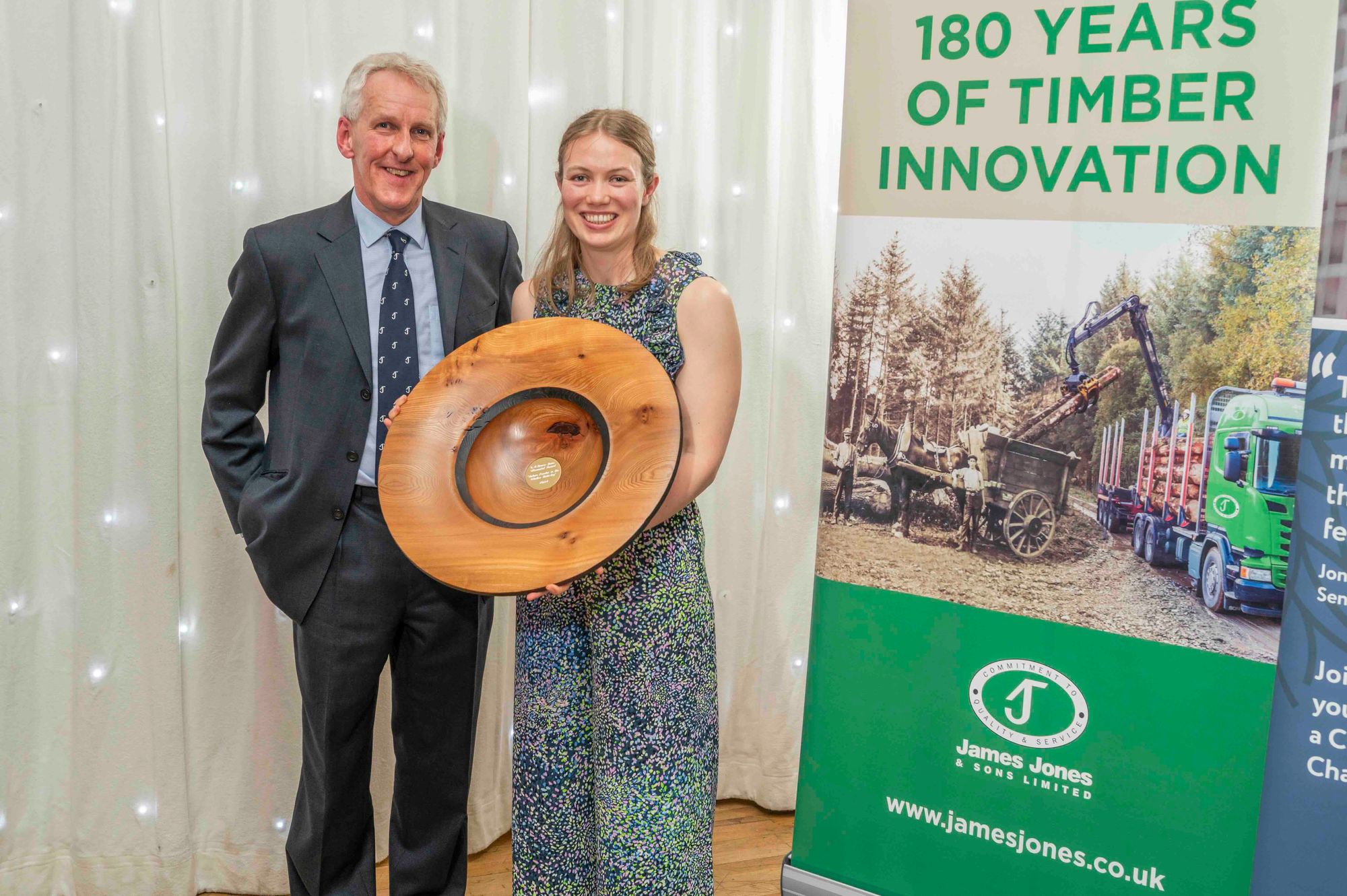 reheats-rosanna-curtis-presented-future-leader-award